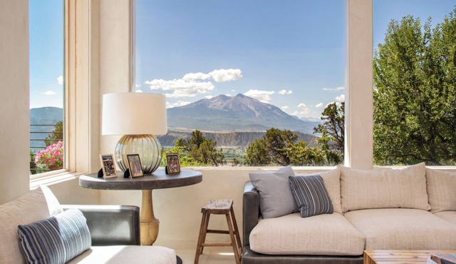 Estate w/3 Spaces, Perfect For Extended Family, Near Aspen, Skiing, Hot Springs