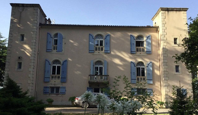 Estate with 3-hectare park 2 jacuzzis infinity pool