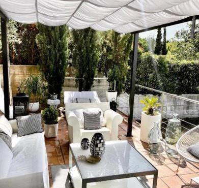 Estilosa casa golf