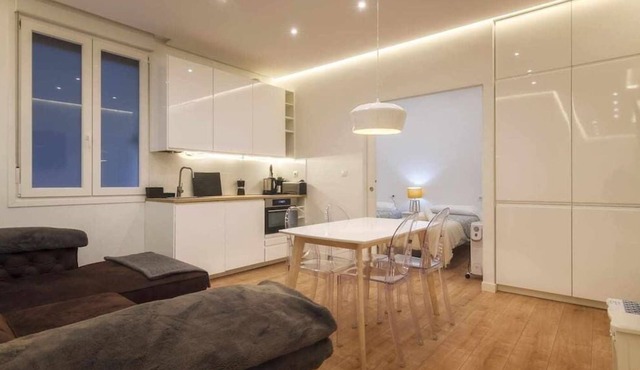 Estrena Glamour y Guggenheim by the urban hosts