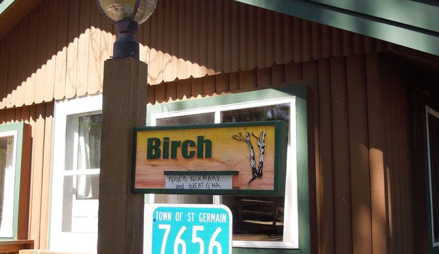 Estrold's Resort- Birch Cabin