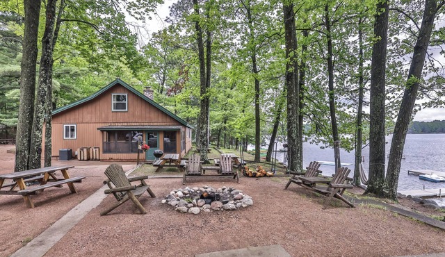 Estrold's Resort- Popple Cabin