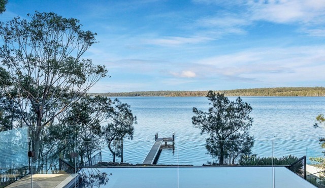 Estuary House, Basin View