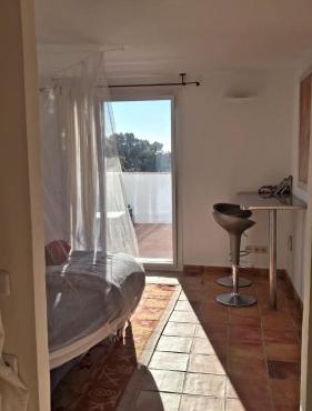 ESTUDIO CON TERRAZA PRIVADA Y COCINA vistas al mar TAMARIU y BEGUR