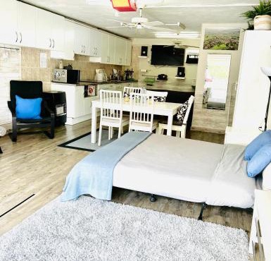 Estudio-loft con playas cercanas
