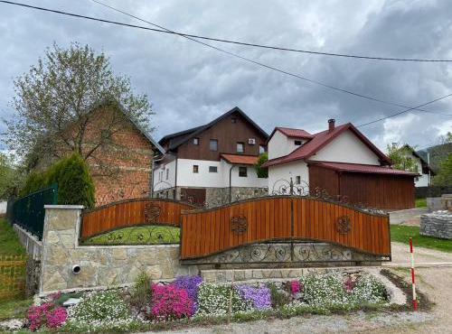 Ethno House Izvor