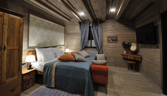 Ethno Houses Plitvica Selo