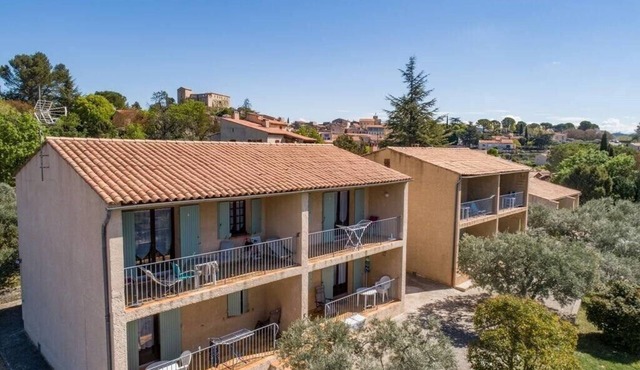 Etoile Lou Cigaloun Ana Location