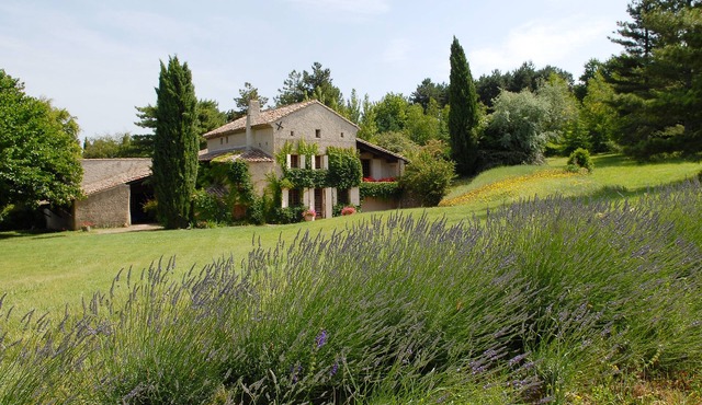 Etoile Sur Rhone: Mansion - Etoile sur rhone