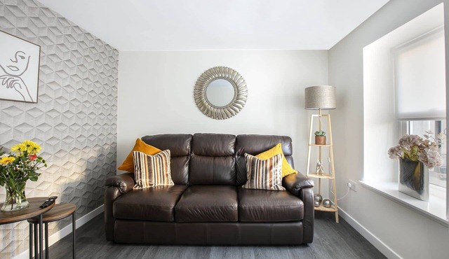 Ettrick Luxury Apartment