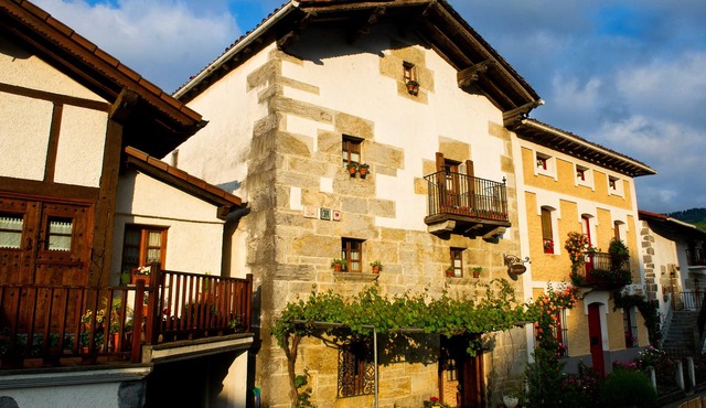 Etxeberri Ostatua