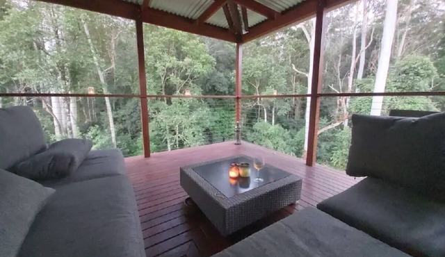 Eucalyptus Escape - Privacy in the Hinterland