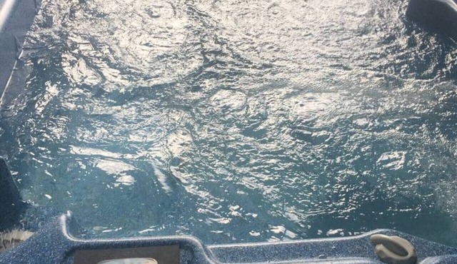 Eula Mae-Hot Tub Ocoee River Area