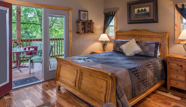 Eureka Sunset Cabins