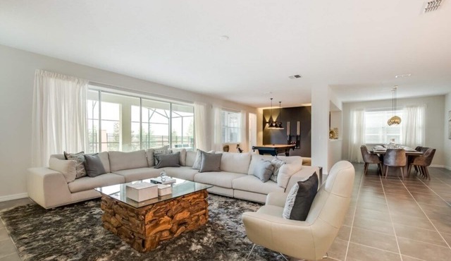 EV 9071 - 9 Bed 6 Bath Villa with Screened-In Pool with Spillover Spa, Kids Cust