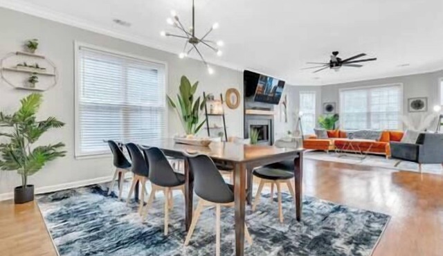 Eva's House | 4BR/3BA | 10 Min to Mercedes-Benz Stadium