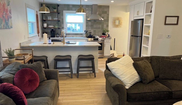 Evan’s Broad Ripple Bungalow