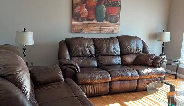 Evans in Kirkwood 3/1.5 with 6 beds