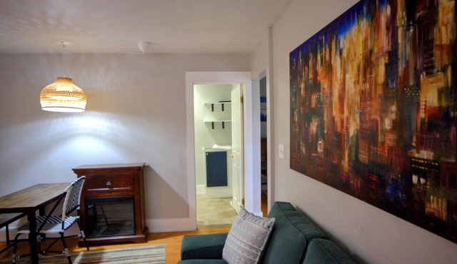 Evanston Garden Guest House
