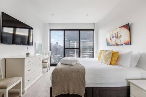 'Evara' Resort-Style Living by Yarra River and Crown