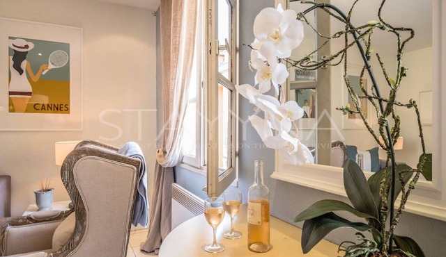 Eve 1 bedroom apartment in the Old Town VRBO