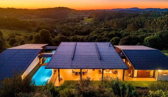 Evenfall (w/ Scenic Views)