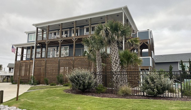 Eventide at The Point of Emerald Isle, Breathtaking Views, Pool, Spa & Elevator