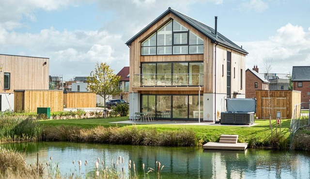 Everdene (OI14), Silverlake, Dorset