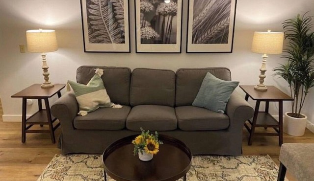 Everett View Ridge Area Condo