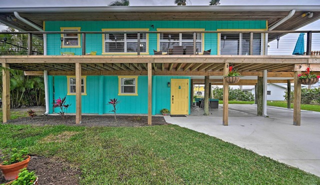 Everglades Getaway w/Deck & Water Views!