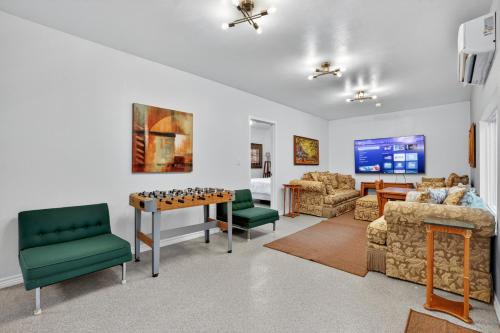 Evergreen Estate Laketown, Fishing and Peaceful