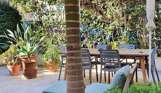 Everything can be done on foot! villa just 50m from the beach of La Capte