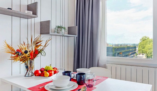 Evi's Home Hotel & Apartments