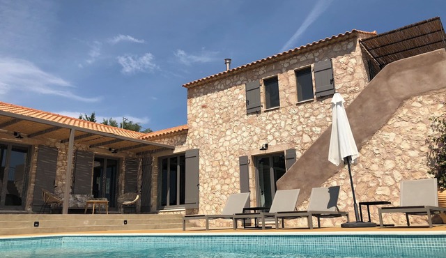 Evreti DREAMHOUSE Stone House With Private Pool & Sea View. A Paradise on Earth!