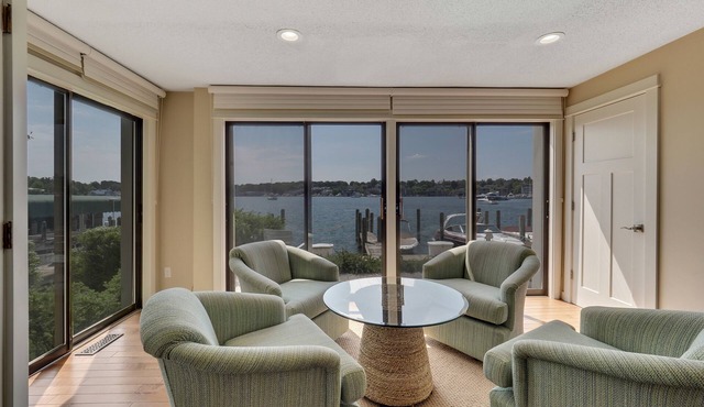 EWI 101 Lake Charlevoix Views | Private Balcony | Pool, Hot Tub, Sauna