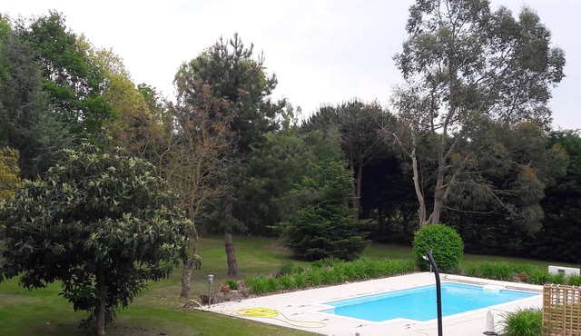 Exceptional house with heated pool - 8 people