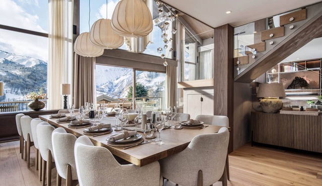 Exceptional chalet 630m² with pool and sauna, 12 ppl, St-Martin-de-Belleville