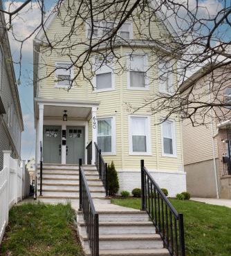 Excellence by Urooms Apartments Near NYC and Newark Airport with Parking