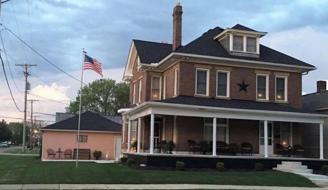 Excellent 4-bedroom house with AC in charming Ashville