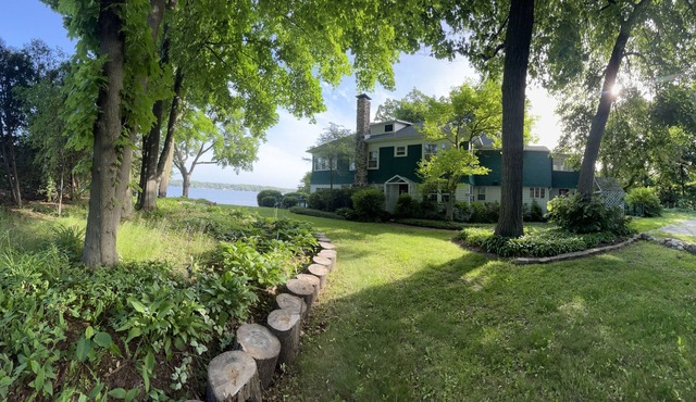 Excellent getaway. Lake front home with Stunning lake views, come make memories!