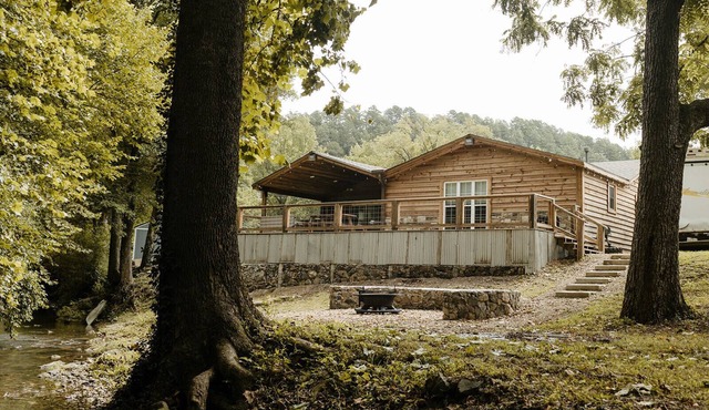 Excellent location cabin for all the family and, those who likes drive ATV.n In