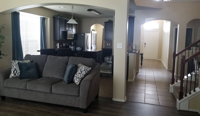 Excellent Location for Family/Company