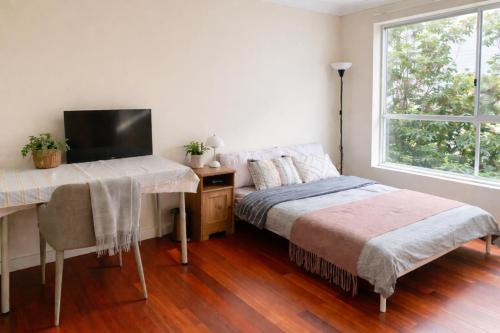 Excellent location with easy transport access