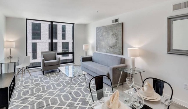 Excellent Reston Location| nr Cafes | nr Dulles Airport