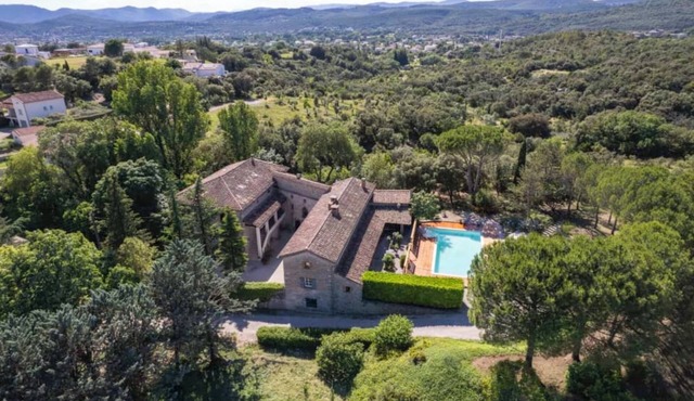Exceptional Estate for 25 Guests near Cévennes with AC, Pool, Tennis & Spa ★