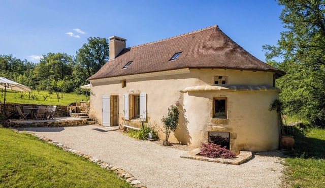 Exceptional PIGEONNIER in Périgord