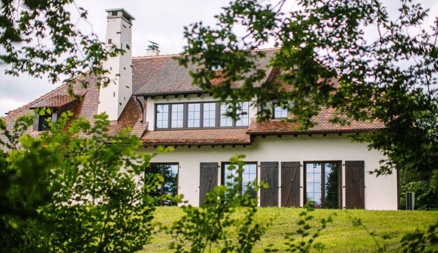 Exceptional Alsatian estate with private lake