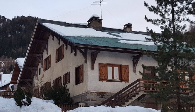Exceptional chalet in La Plagne - at the foot of the slopes - 15 people - Balneotherapy