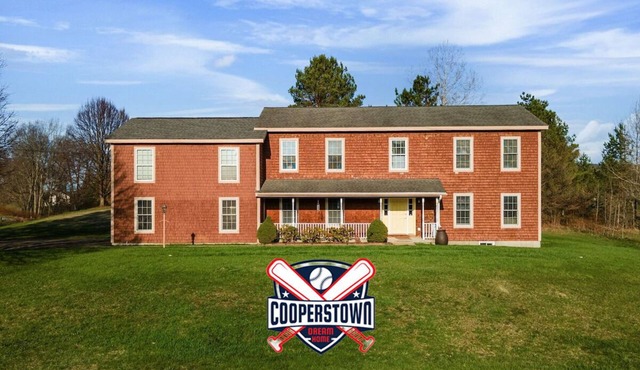 Exceptional 5BR Retreat <2 Mi to Dreams Park w/Hot Tub, Pool, GameRoom, & Patio