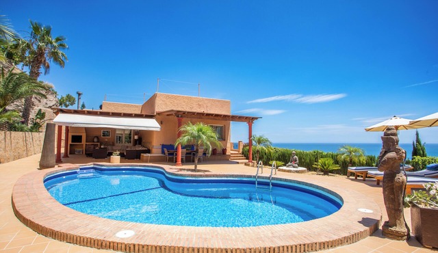 Exceptional Casa Redonda Villa - Private Pool & Spectacular Views